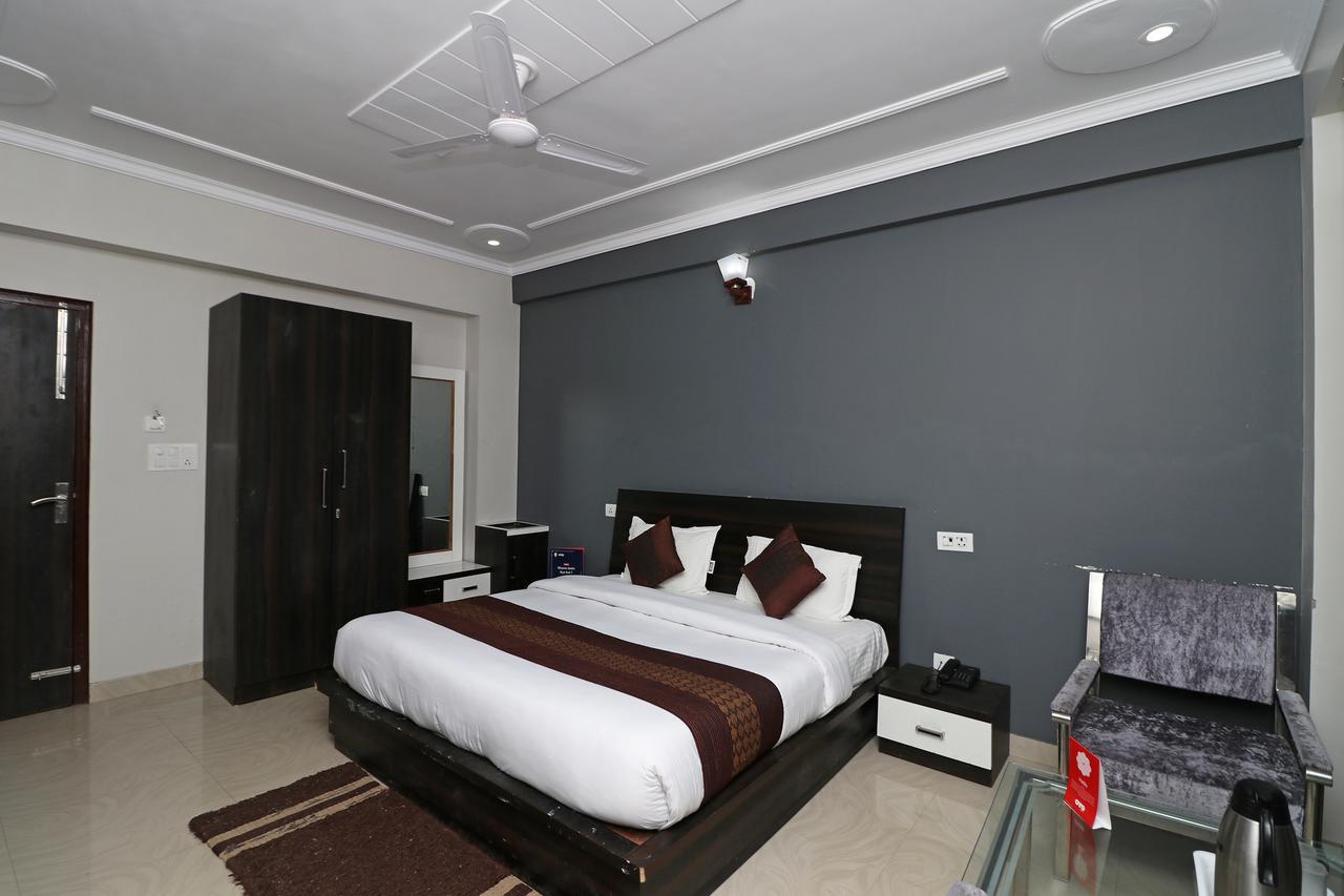 Hotel Oyo 11877 Royal Residency New Tehri Exteriér fotografie